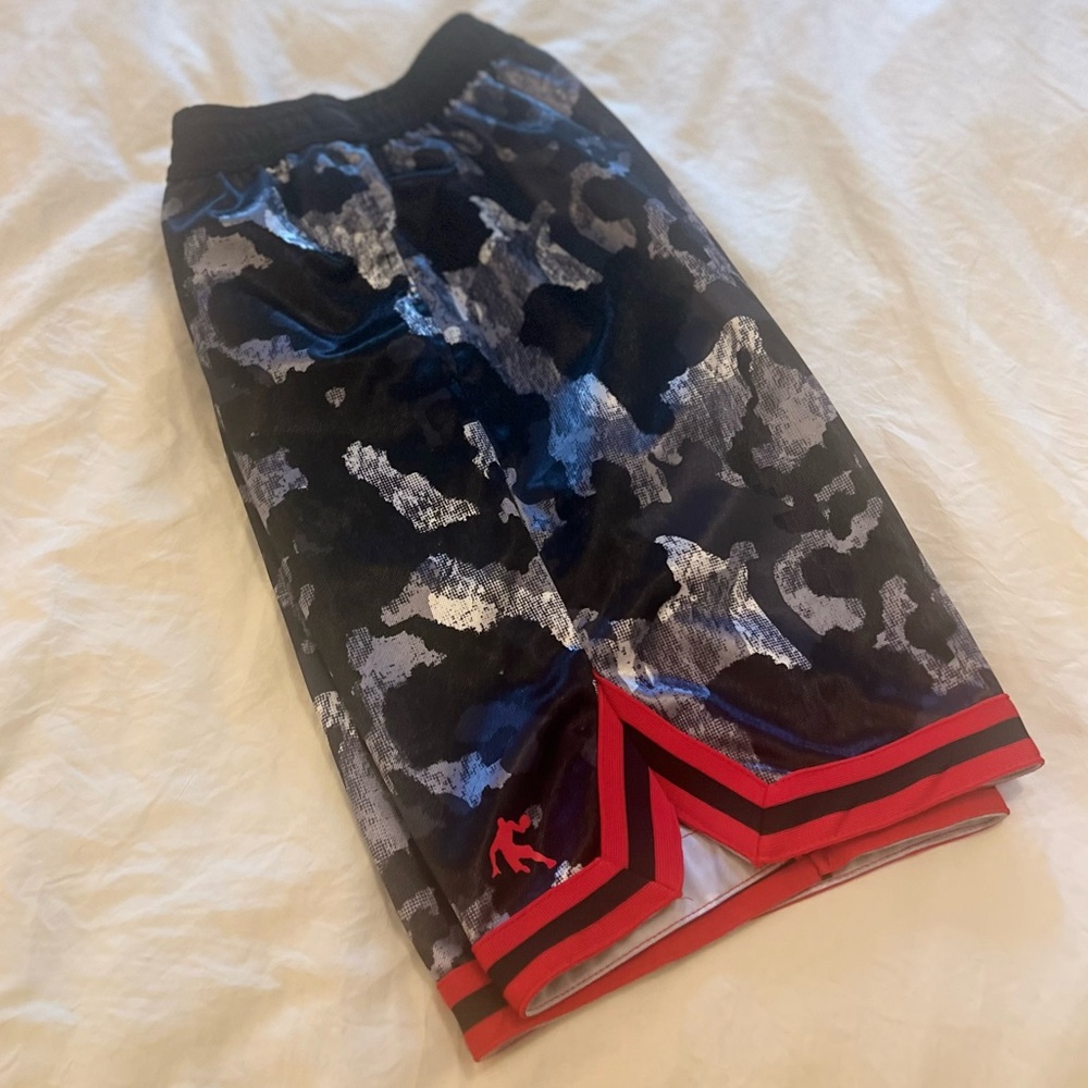 3/$19 And1 pull on athletic Basketball jogger shorts - Picture 13 of 16